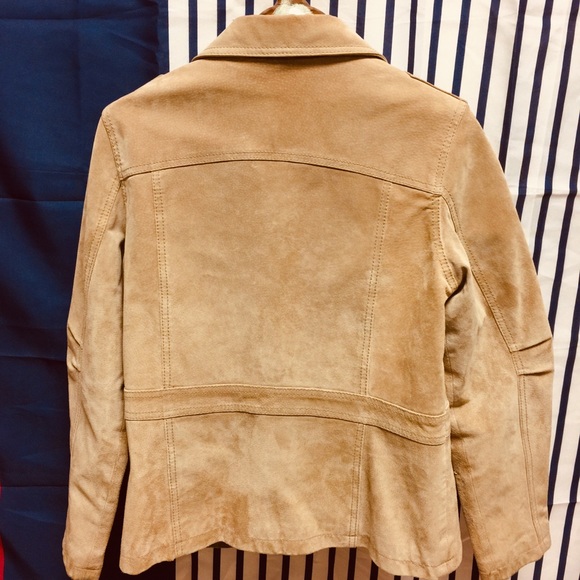 Máxima Leather Jacket - Picture 4 of 8